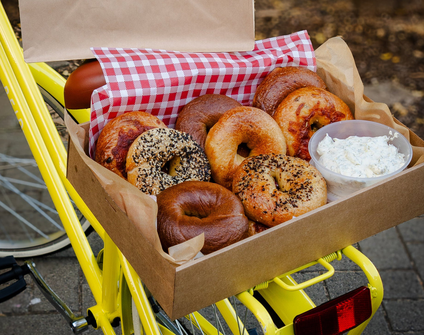 Big Bagel Box